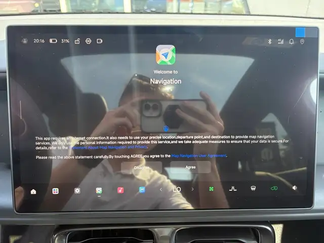 Leapmotor B05 view 21