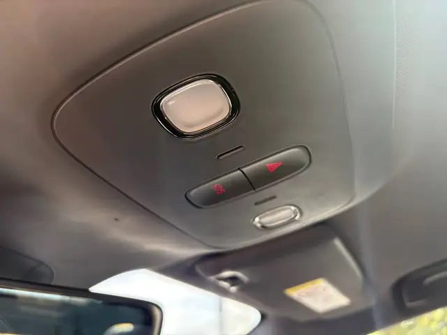 Leapmotor B05 view 28