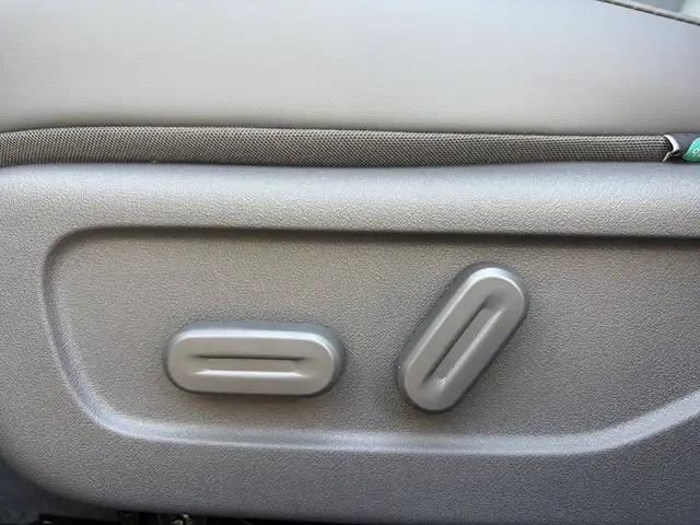 Leapmotor B05 view 7