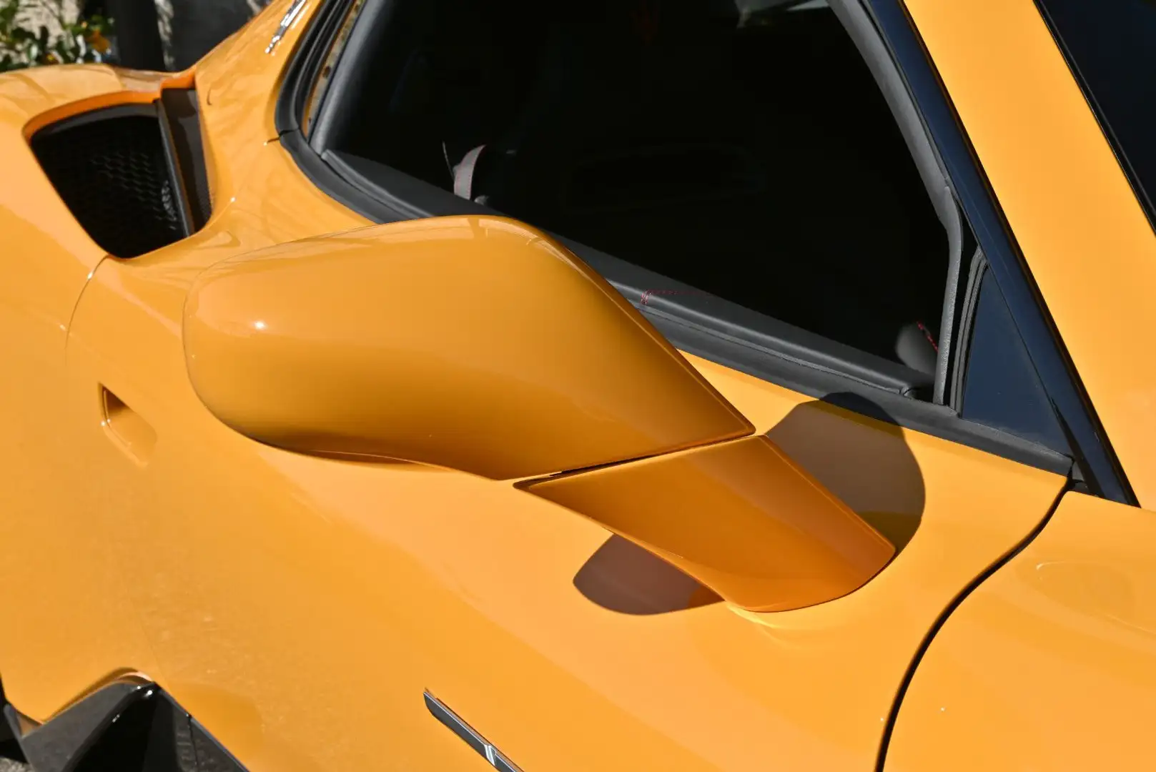 Maserati MC20 /Außen-Carbon Paket/Lift/Sonos/Sonderleasing Gelb - 2