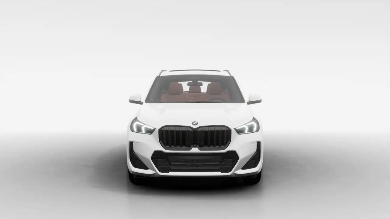 BMW X1 снимка BMW X1