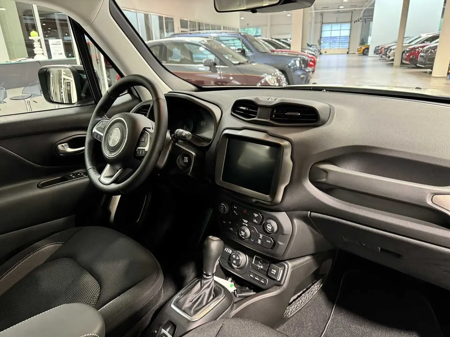 Jeep Renegade 1.3 T4 AWD PHEV Limited Met winter pack + carplay Wit - 2