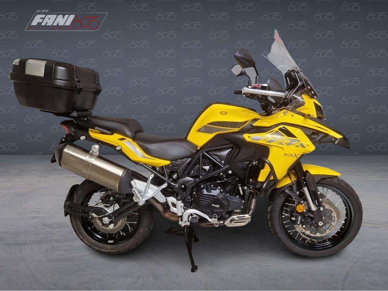 Benelli TRK 502 X