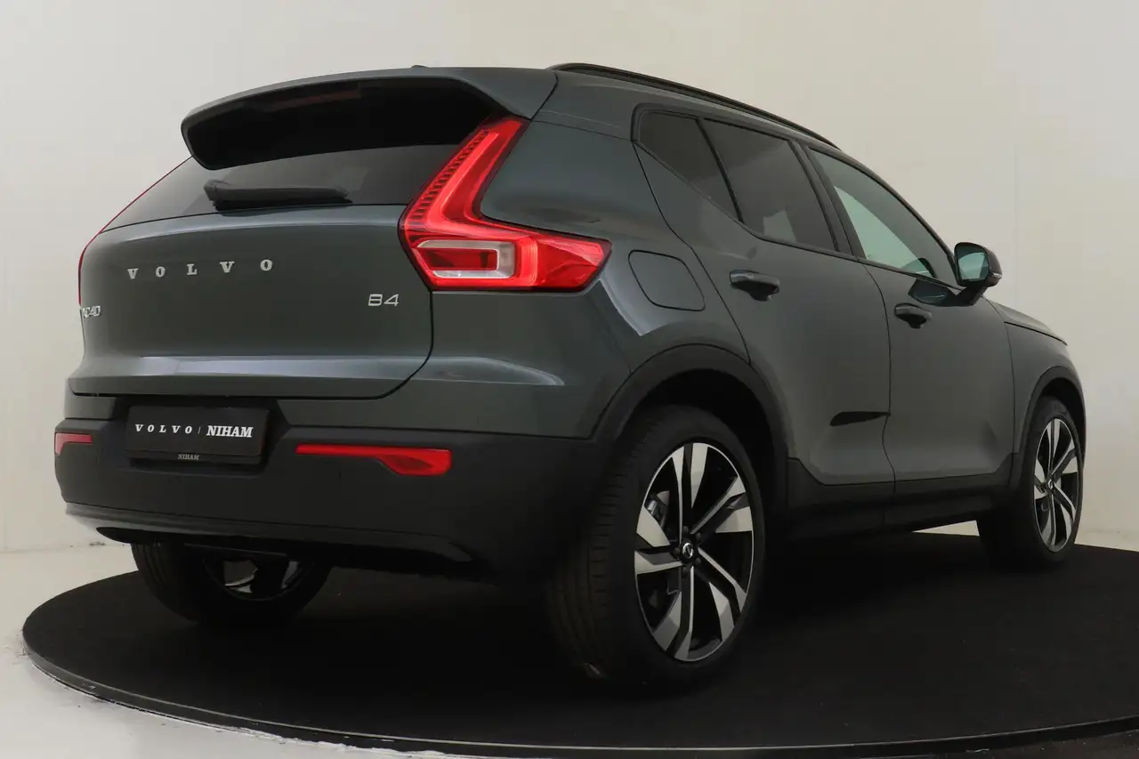 Volvo XC40 2026