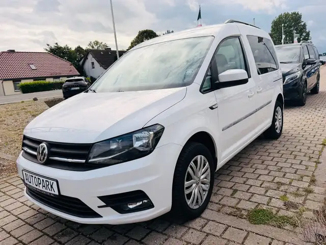 Volkswagen Caddy view 3