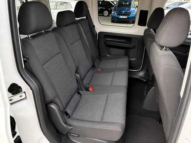 Volkswagen Caddy view 12