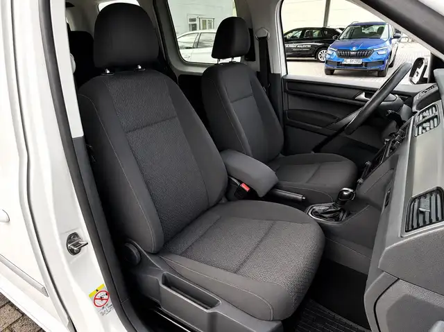 Volkswagen Caddy view 11