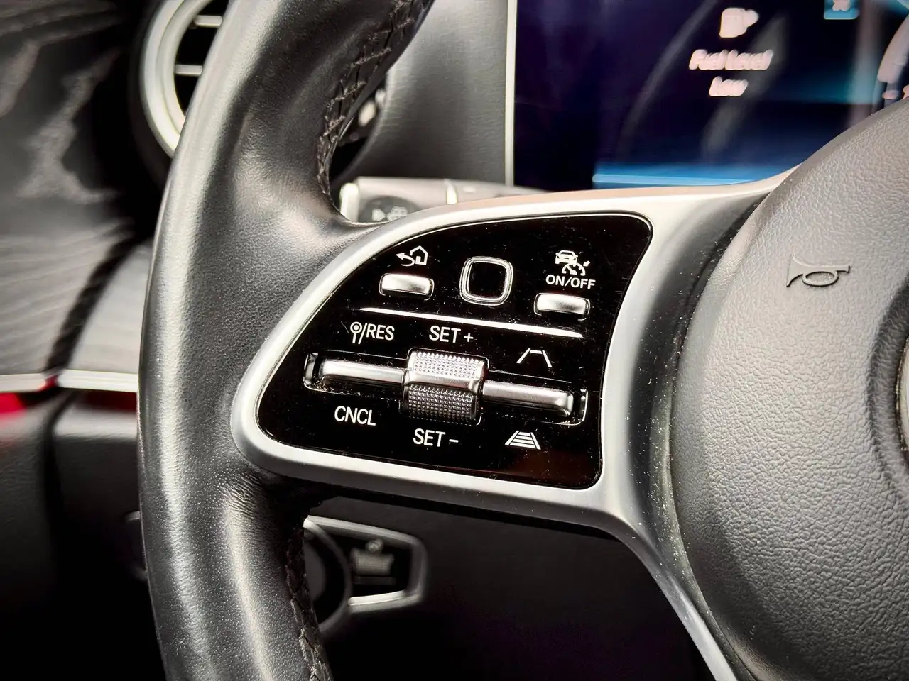 Mercedes-Benz E-Class fotografie Mercedes-Benz E-Class