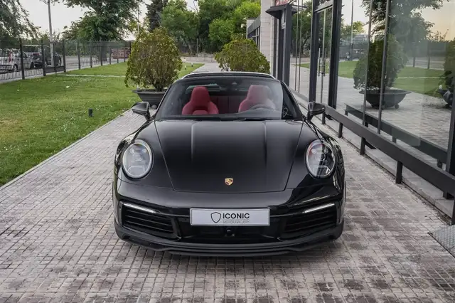 Porsche 992 view 2