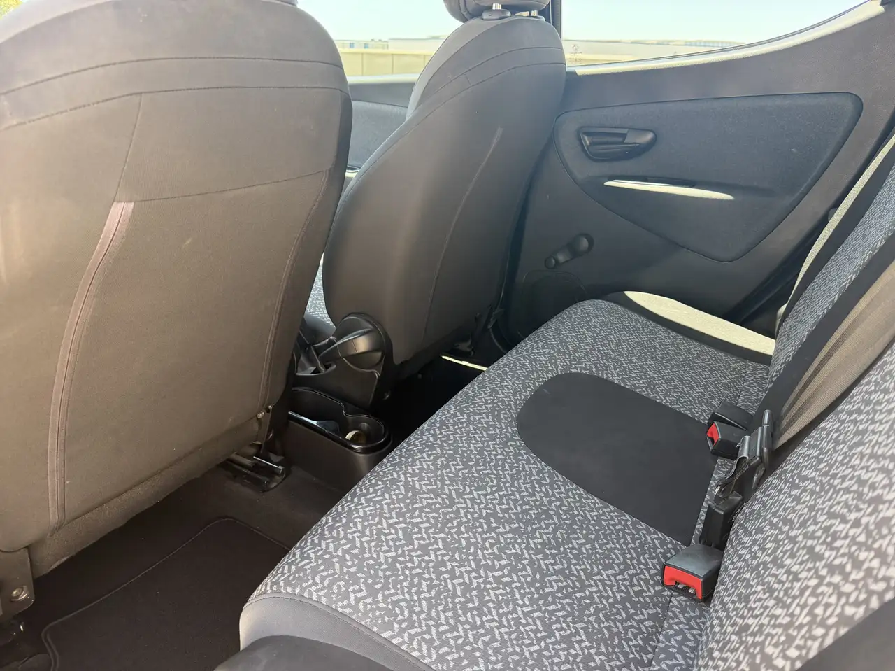 Lancia Ypsilon 2021 — фото 14