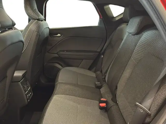 Renault Captur view 15