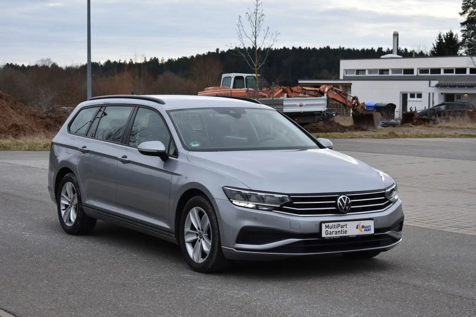 Volkswagen Passat Variant 2.0TDI*DSG*AHK*LED*Kamera*ACC Plateado - 1