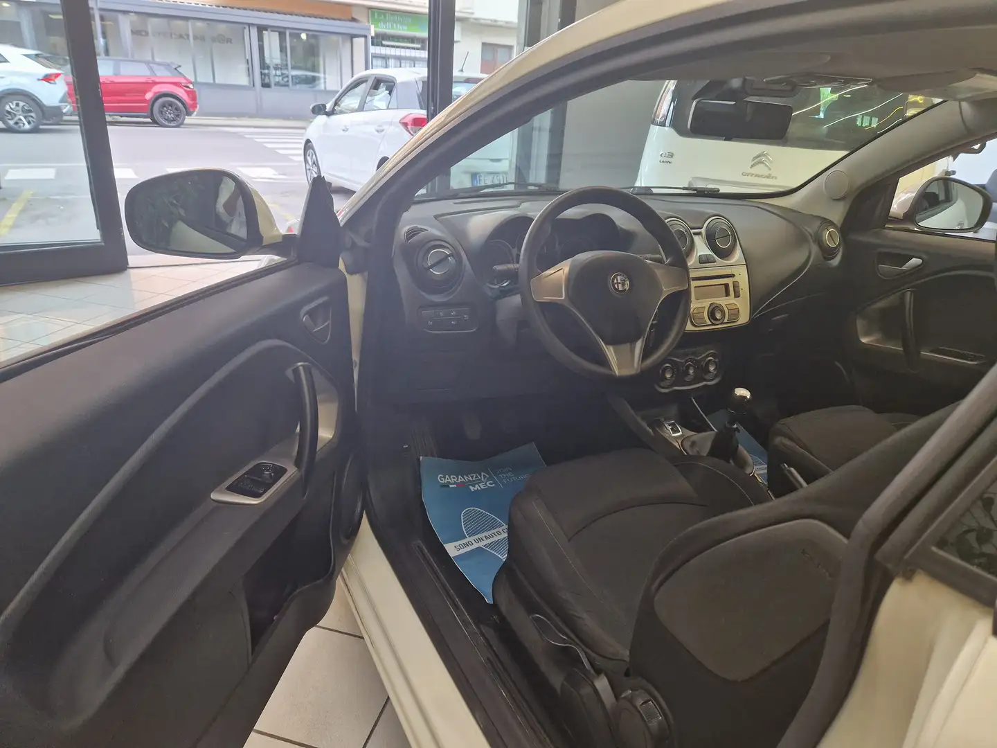 Alfa Romeo MiTo MiTo 1.3 jtdm Distinctive 85cv Beige - 2