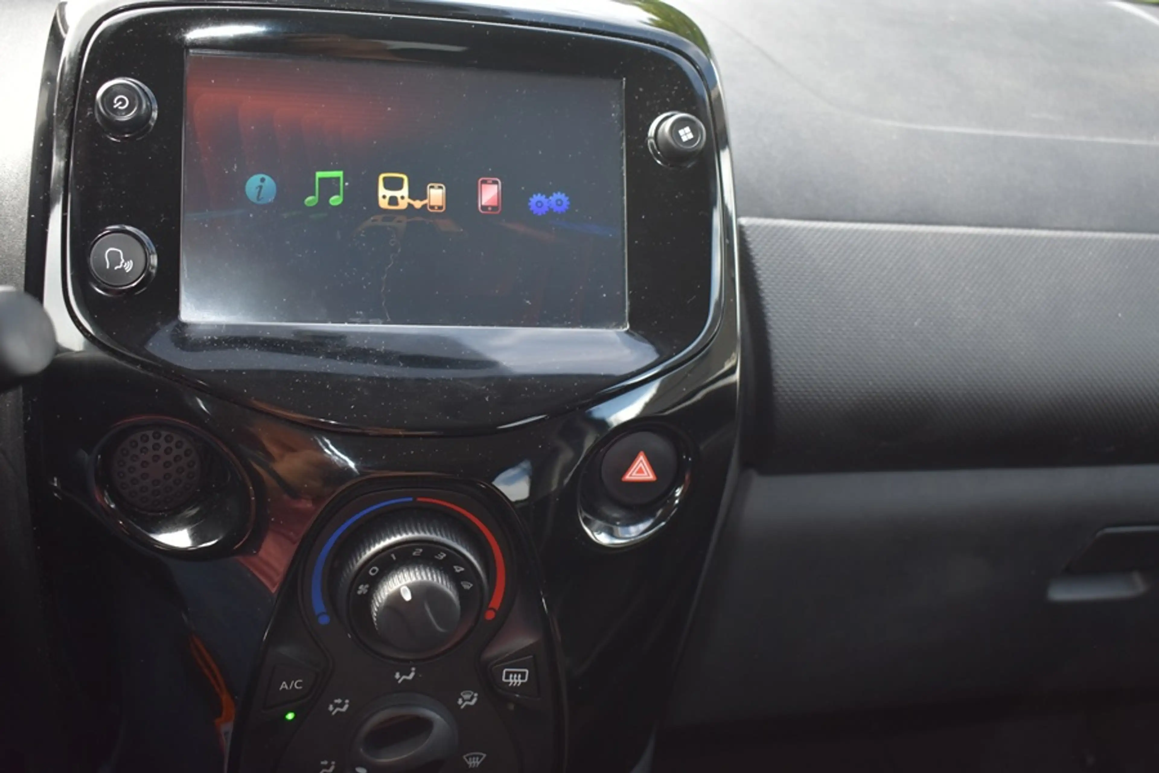 Citroen C1 1.0 VTi Feel Carplay/Camera — photo 10