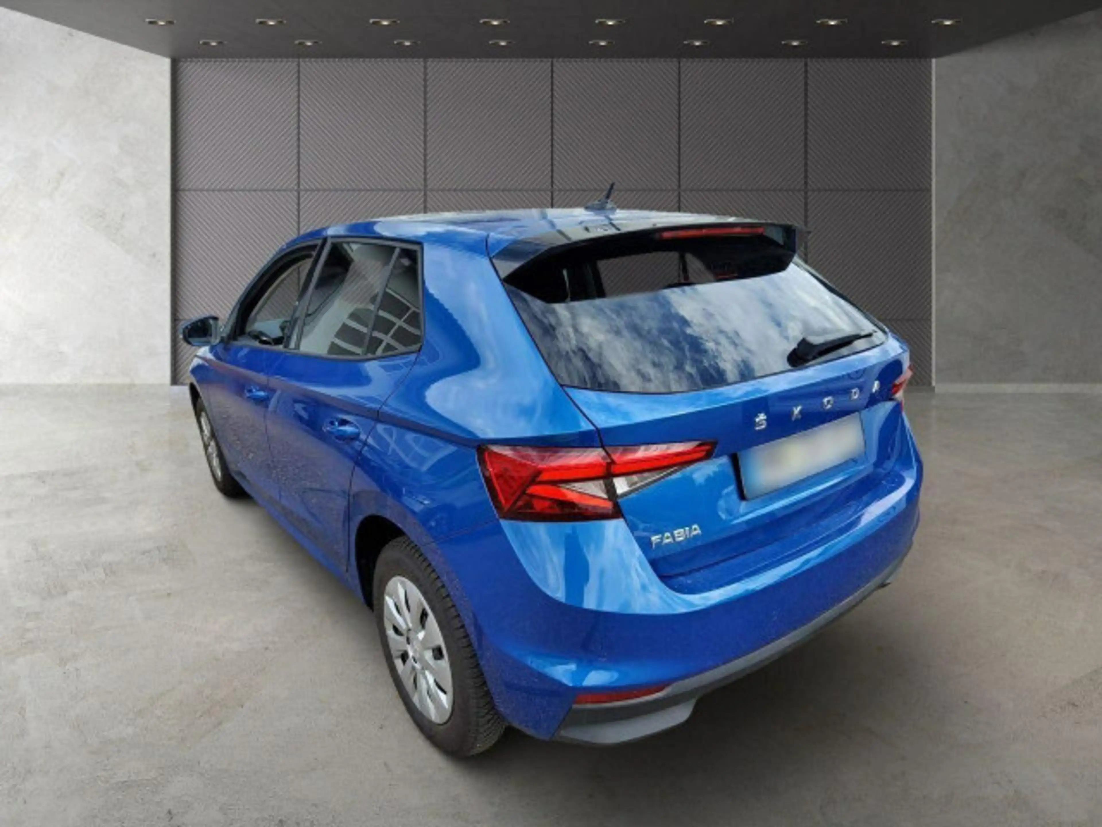 Skoda Fabia Selection 1.0 TSI LED RFK SHZ CARPLAY — photo 4