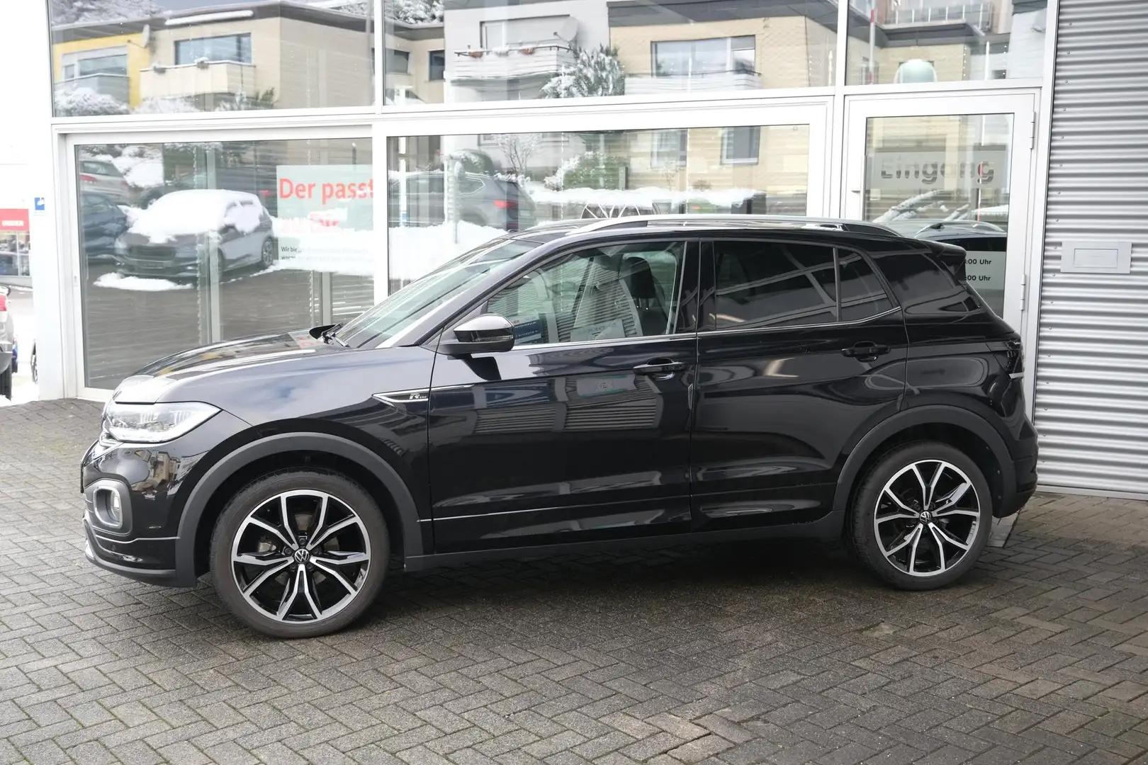 Volkswagen T-Cross 1.5 TSI DSG R-Line ACC Totwinkel Kamera LED App... Nero - 2