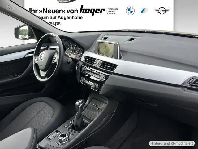 BMW X1 view 4