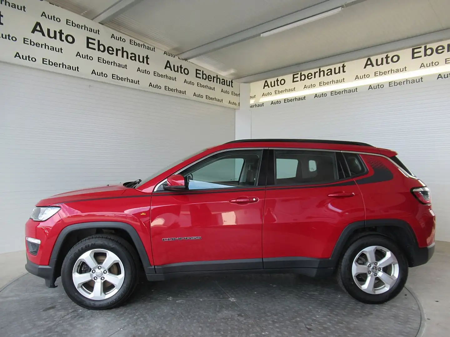 Jeep Compass 1,6 MultiJet II FWD Longitude *Tempomat *Sitzhe... Rojo - 2