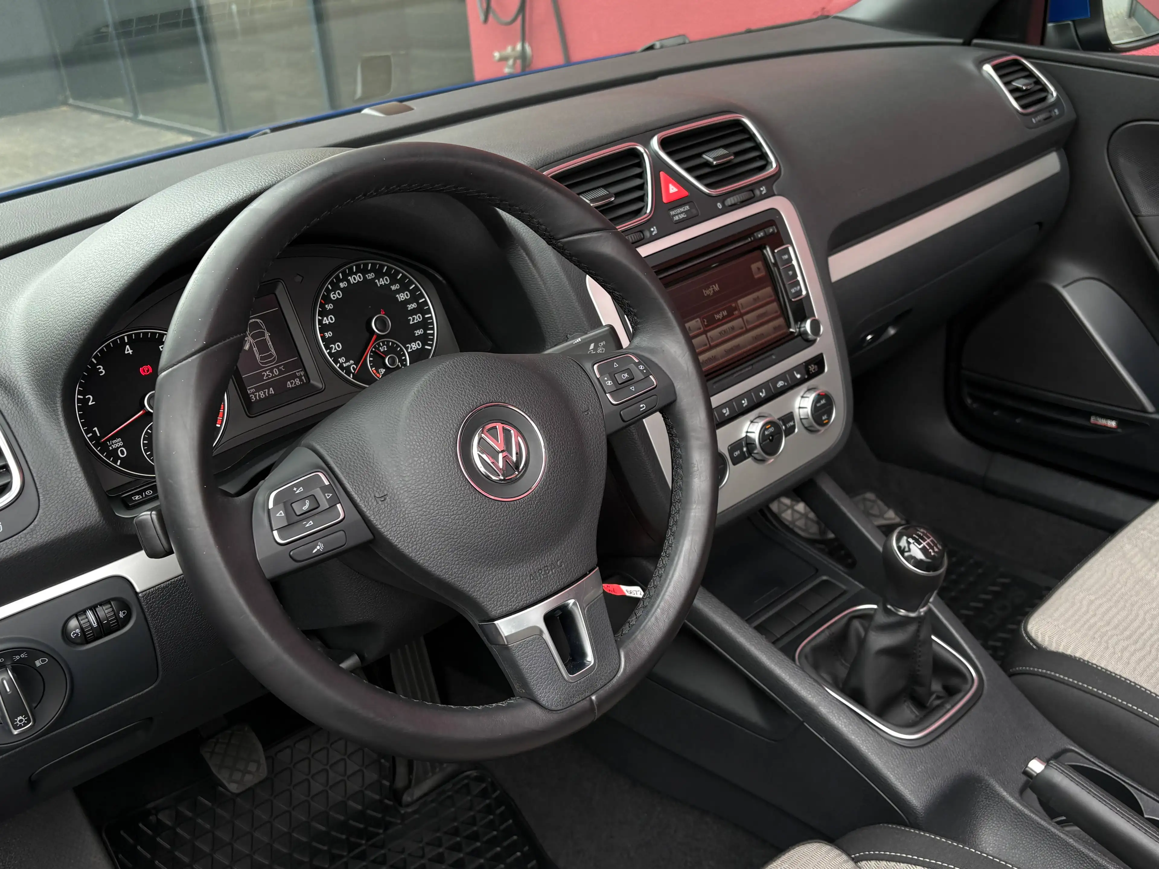 Volkswagen Eos EOS CABRIOLET 1.4 TSI 160PS NUR 37.874KM PANORAMA DYNAUDIO TOP* — photo 12