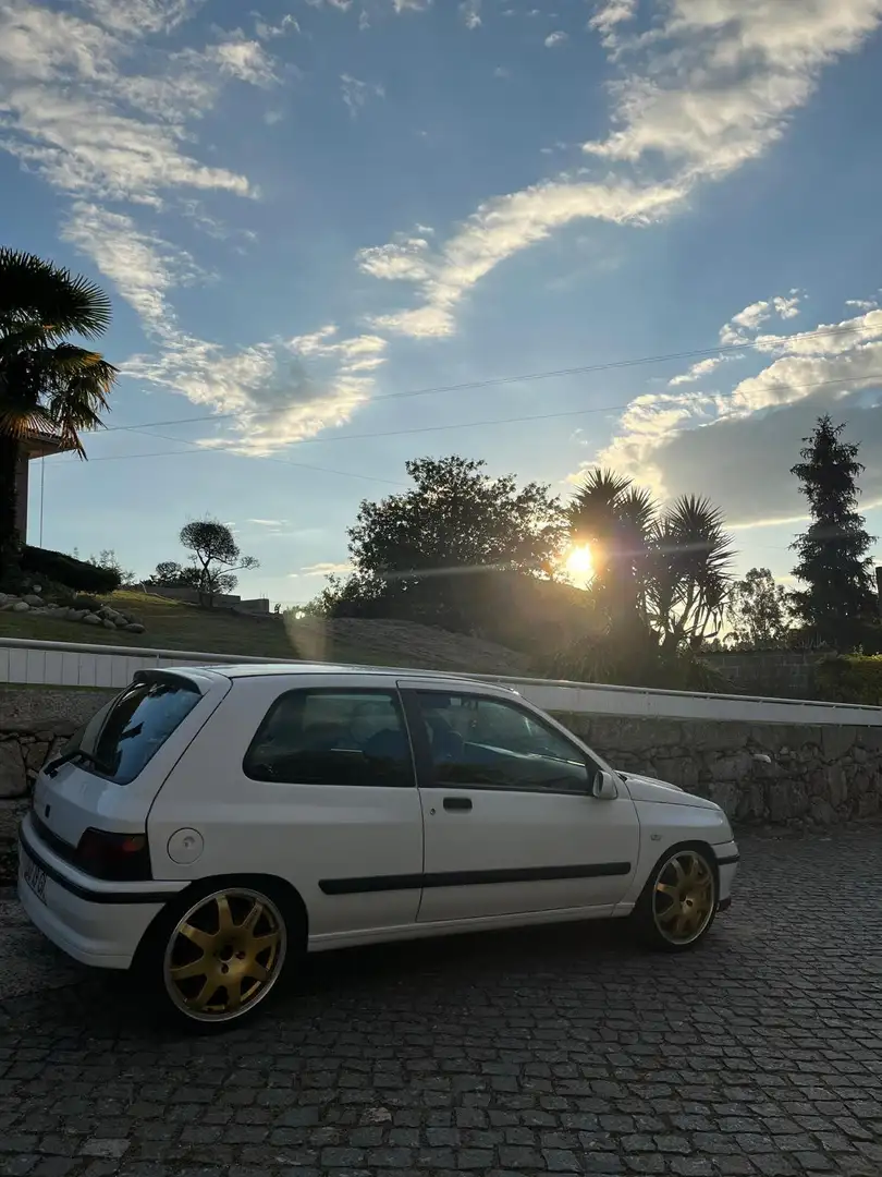 Renault Clio 1.9TD WILLIAMS REPLICA - 2