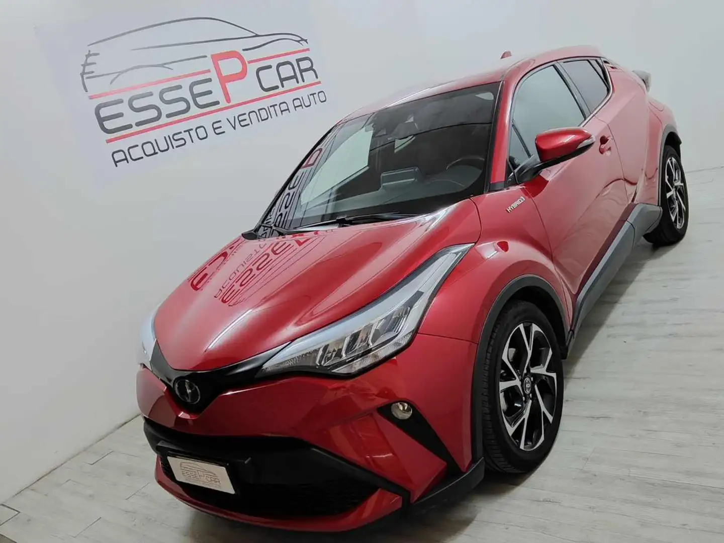 Toyota C-HR 1.8 Hybrid E-CVT Lounge Rouge - 1