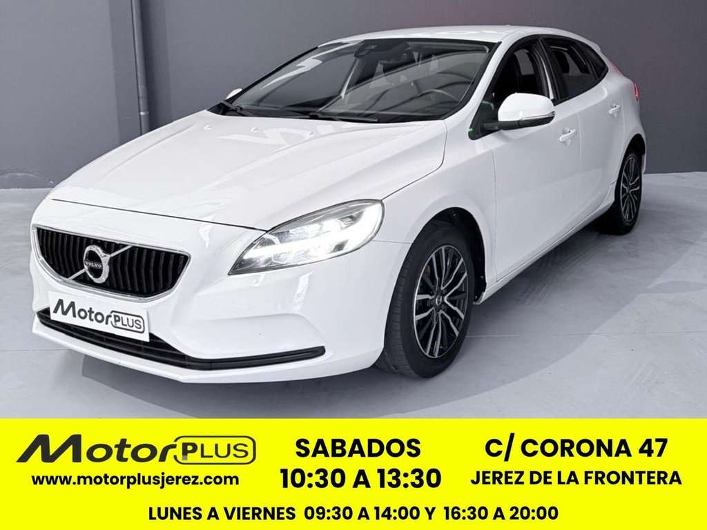 Volvo V40 D2 Momentum 120 - foto 1