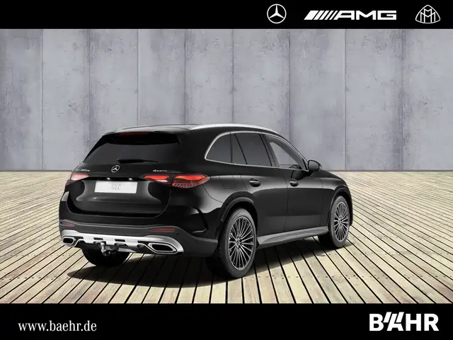 Mercedes-Benz 300 view 2