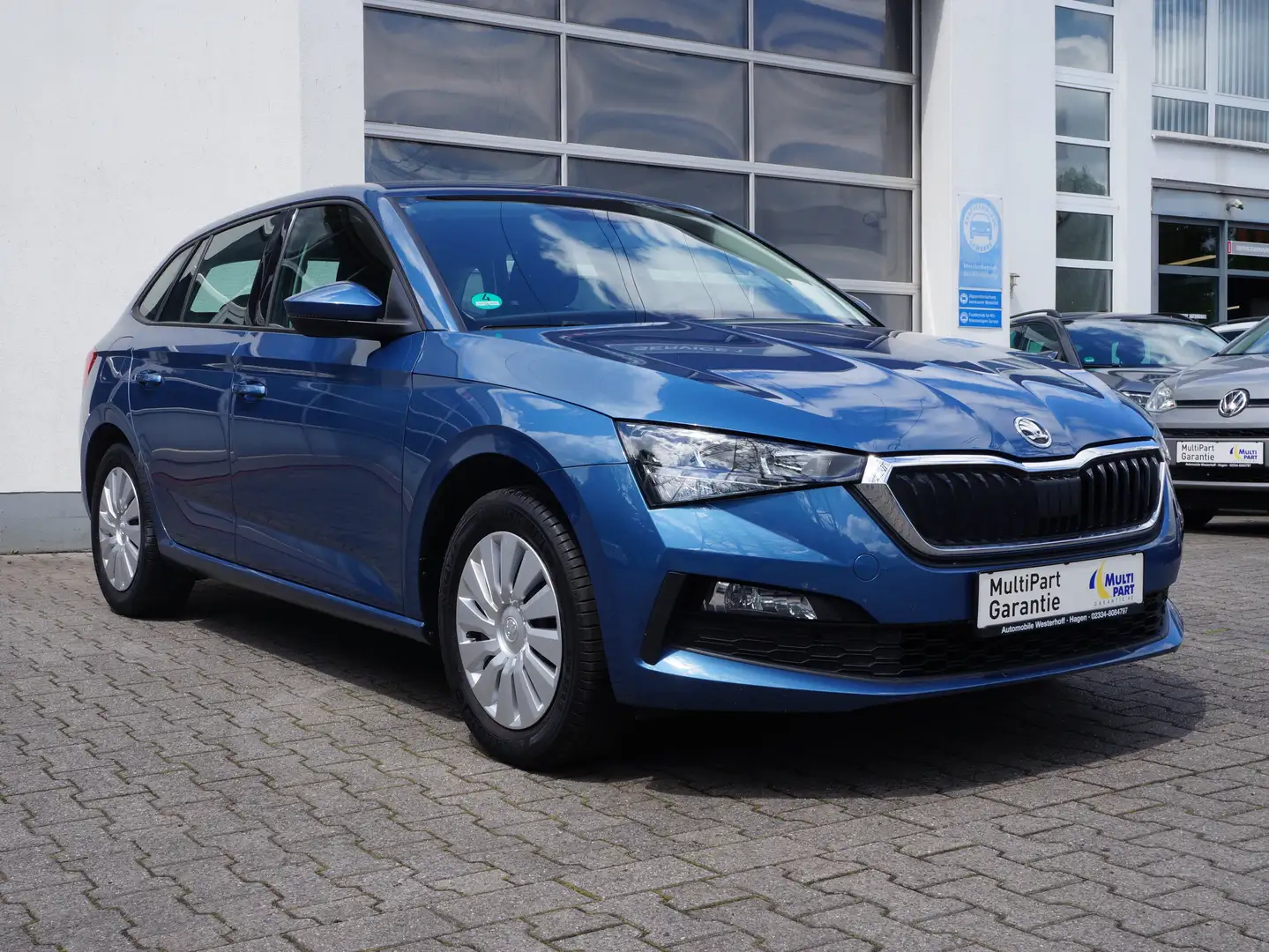 Skoda Scala Scala Cool Plus*PDC*SHZ*SMARTLINK*AHK SCHWENKB.* Kék - 1
