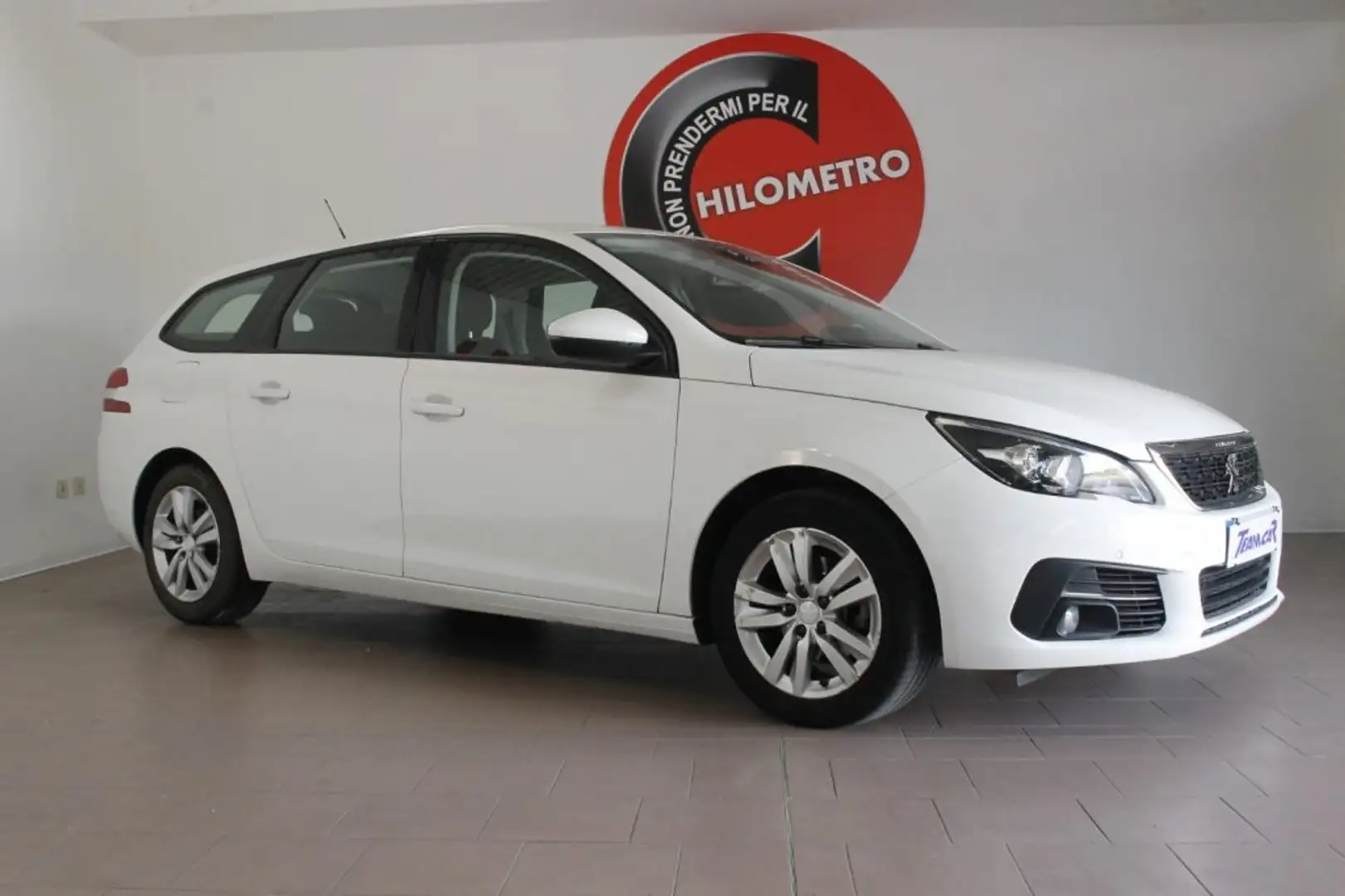 Peugeot 308 PureTech 110 SW Active Business Unicoproprietario Bianco - 1