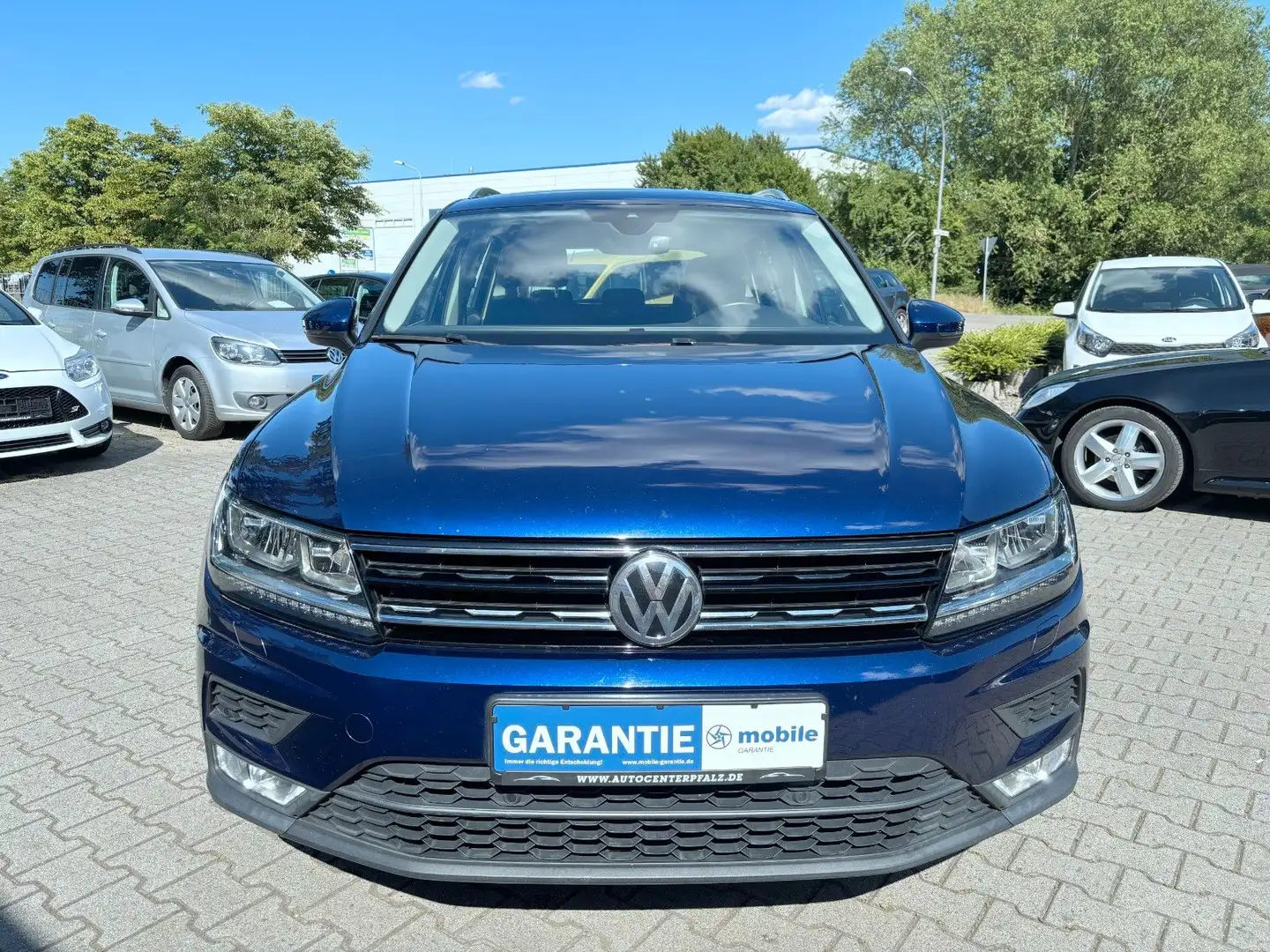 Volkswagen Tiguan Comfortline AUTO.*NAVI*CAM*AHK Blau - 2