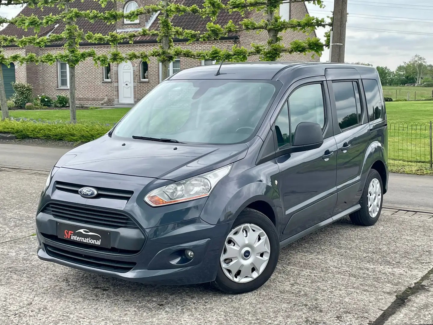 Ford Tourneo Connect 1.6 TDCi Ambiente Airco Cruise Bluetooth Blauw - 1