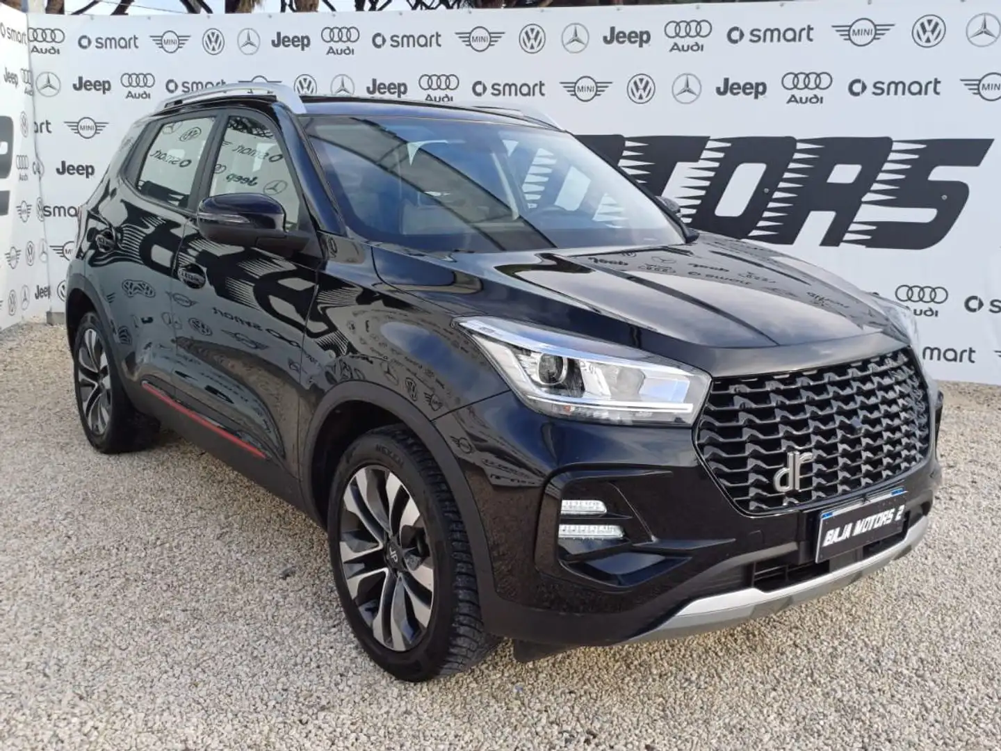 DR Automobiles DR5.0 1.5 BI-FUEL CVT 155 CV Чёрный - 2
