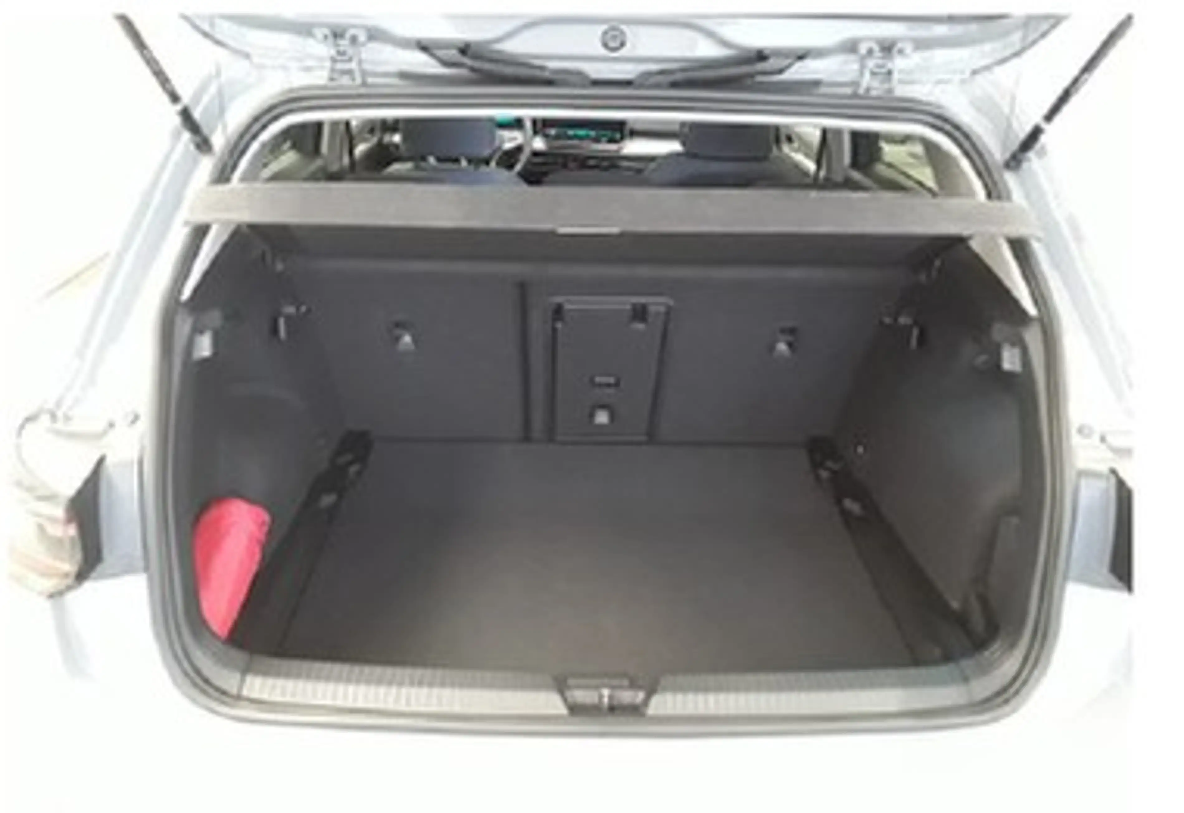 Volkswagen Golf VIII 1,5 TSI Life ACC Matrix Navi R-Kamera Soun... — photo 5
