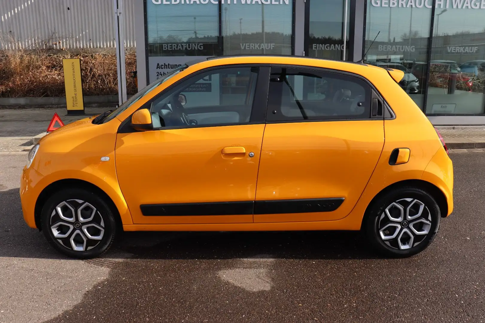 Renault Twingo Limited, Faltschiebedach, Klima Gelb - 2