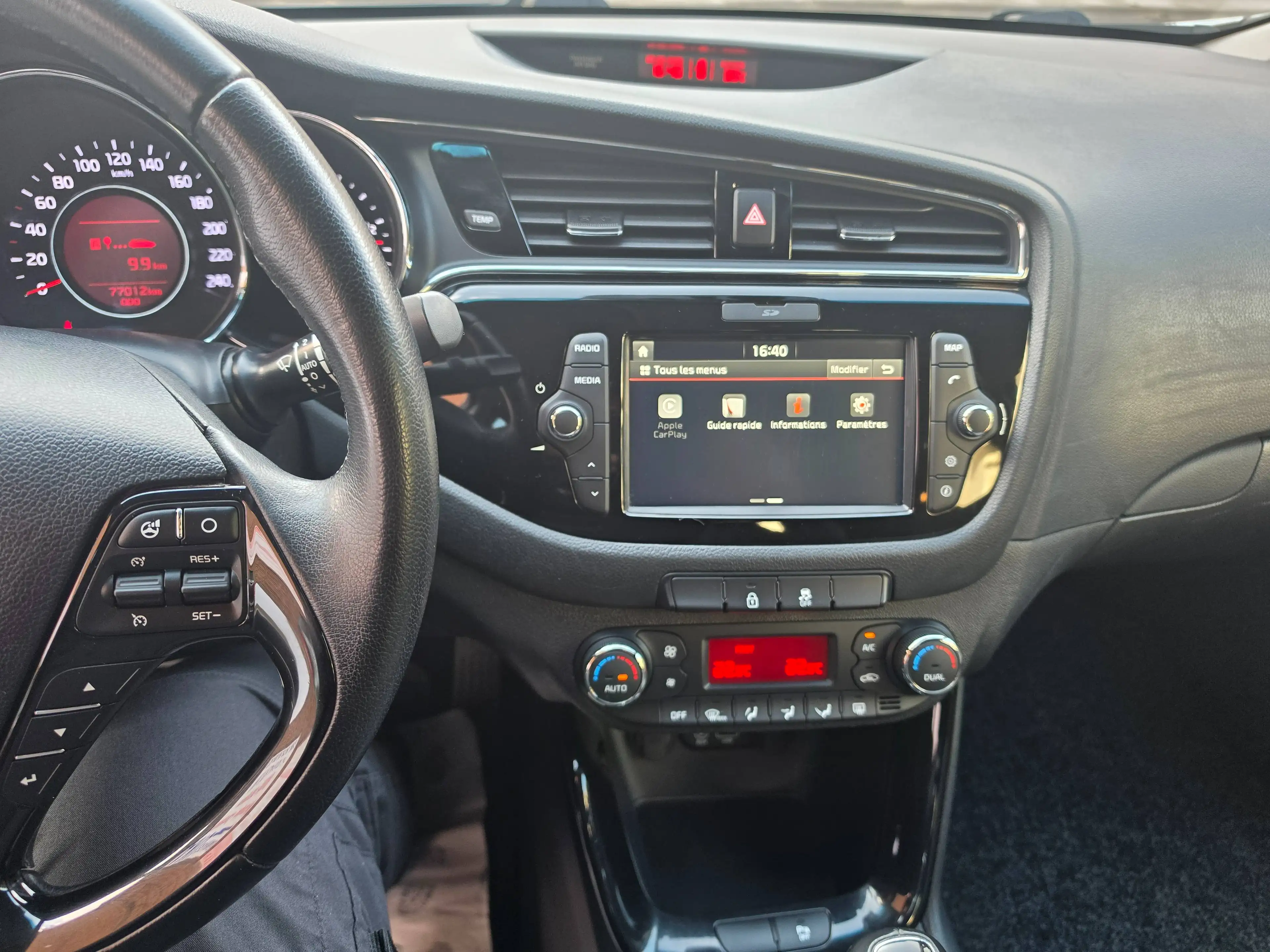 Kia Ceed / cee'd Cee'd 1.4i Navi Edition ISG — photo 14