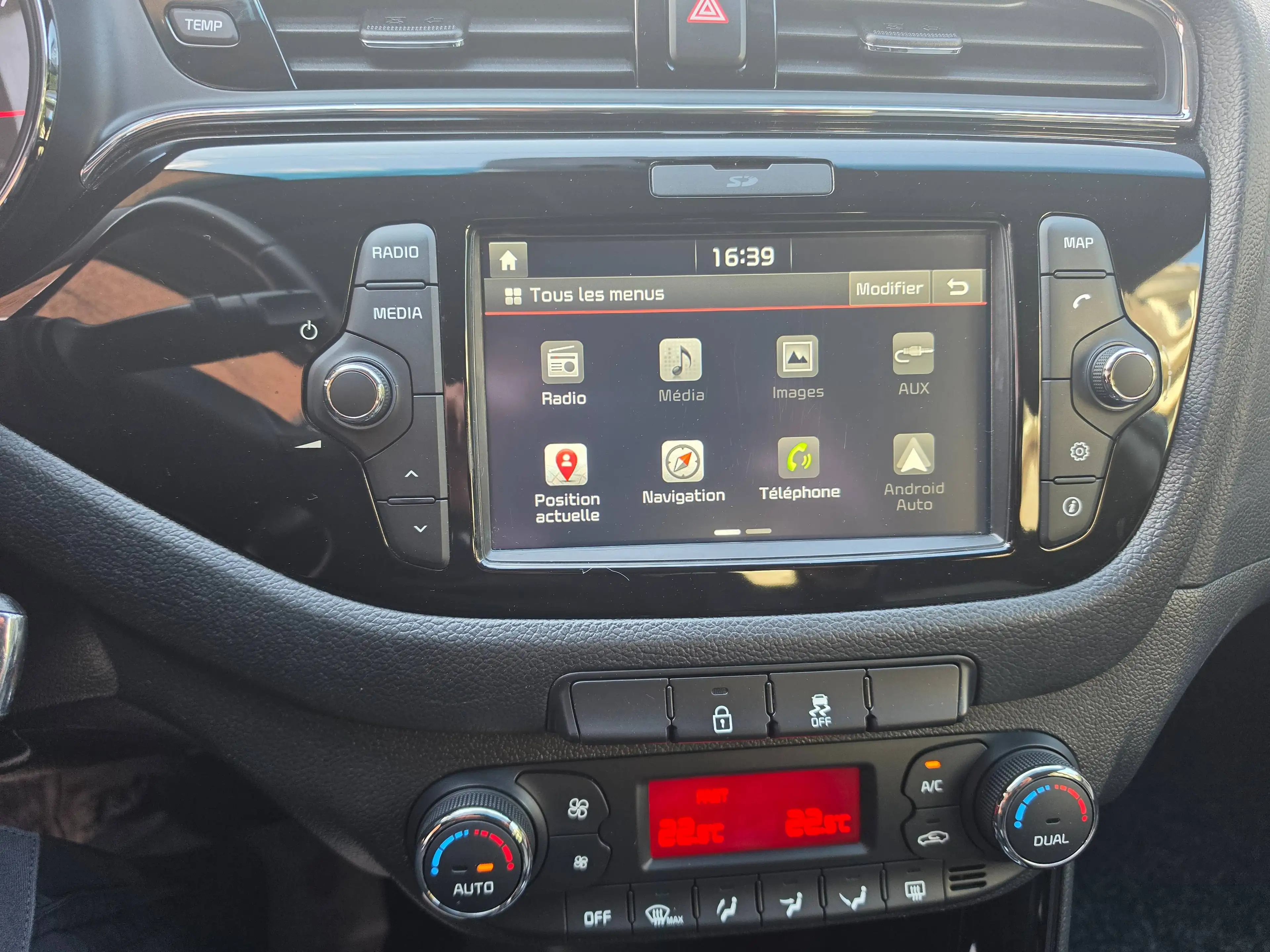 Kia Ceed / cee'd Cee'd 1.4i Navi Edition ISG — photo 12