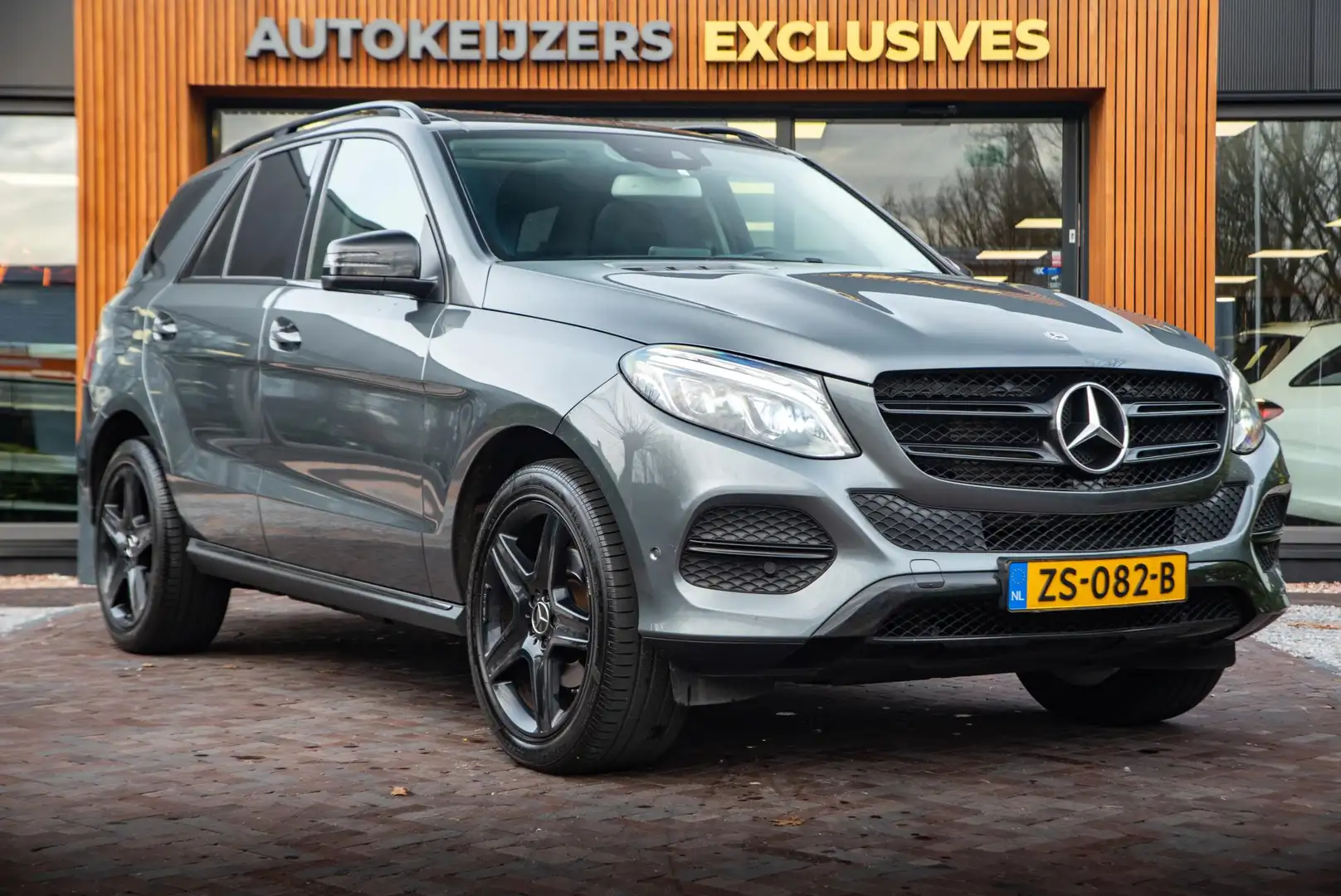 Mercedes-Benz GLE 250 d 4MATIC AMG Sport Edition Panoramadak Leer Stoelv Bleu - 1