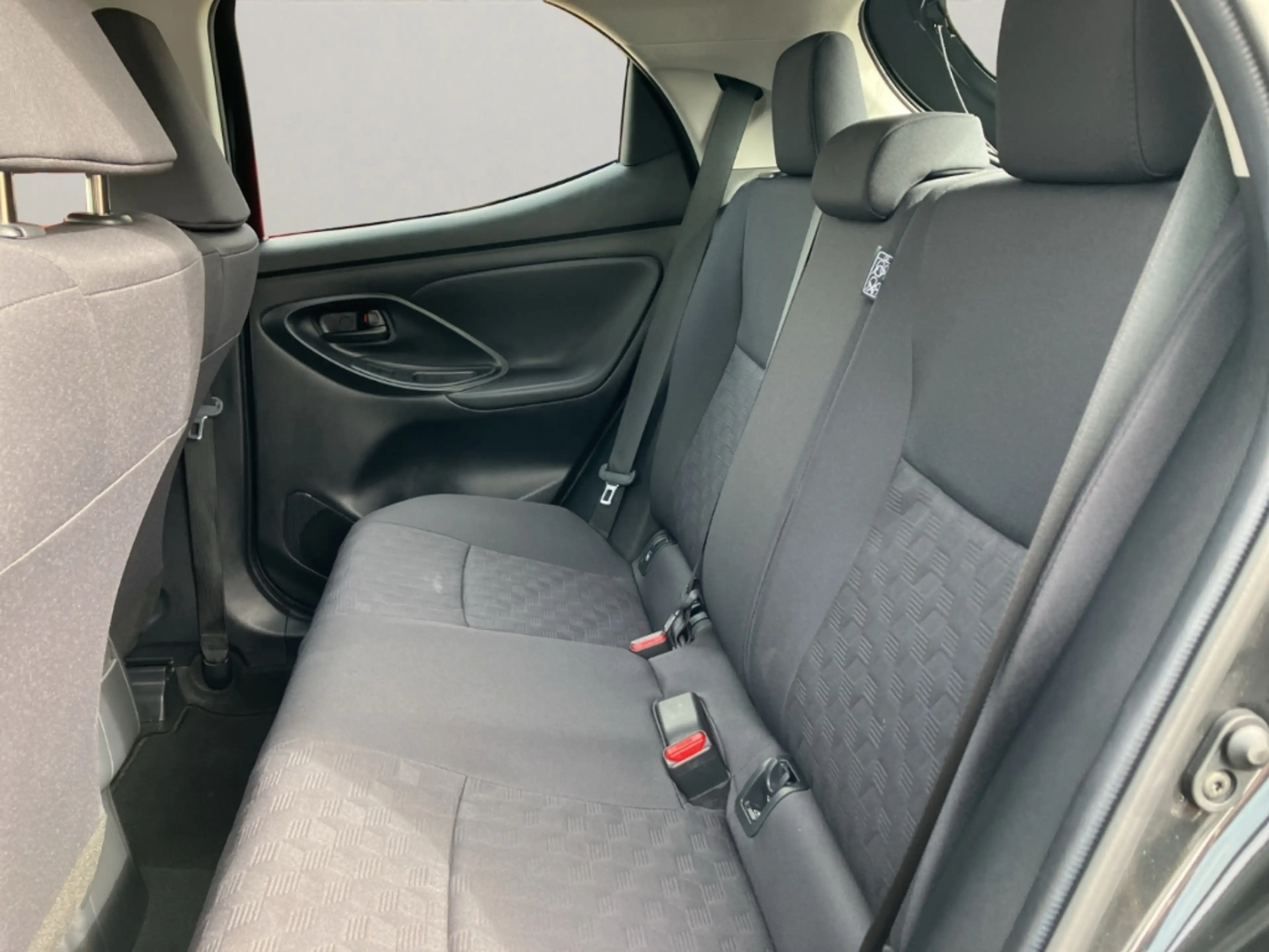 Mazda 2 Centre+ACAA+WERKSGARANTIE 7.2031 !! — photo 9