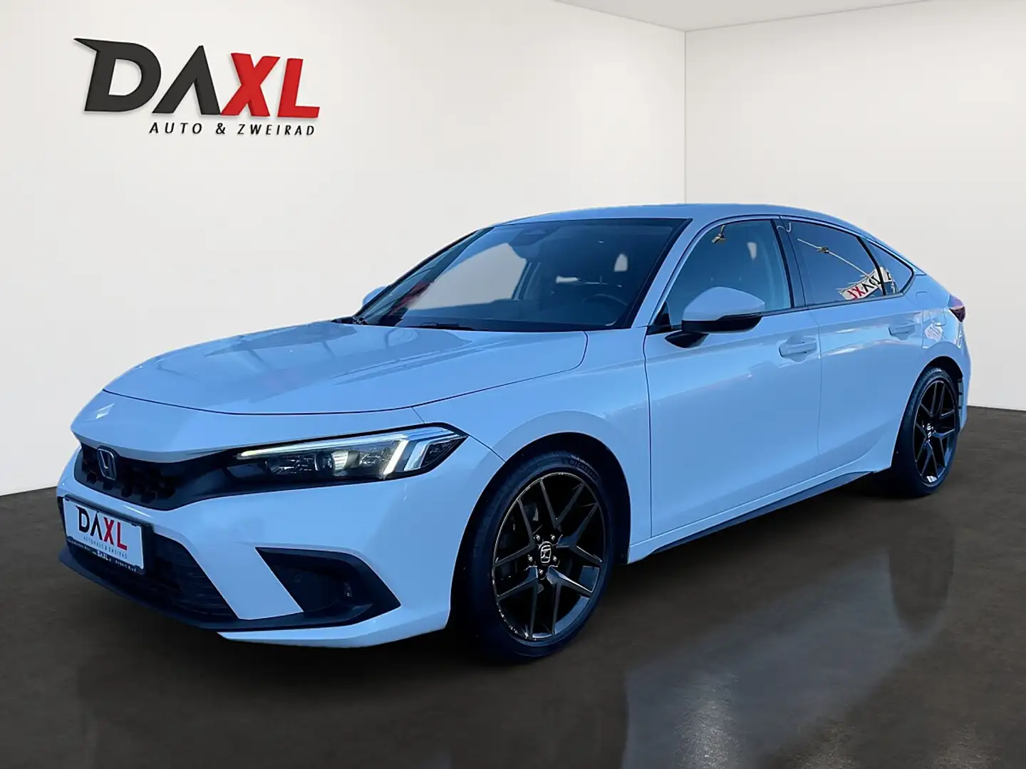 Honda Civic 2.0 i-MMD Hybrid Advance e-CVT Aut. Weiß - 1