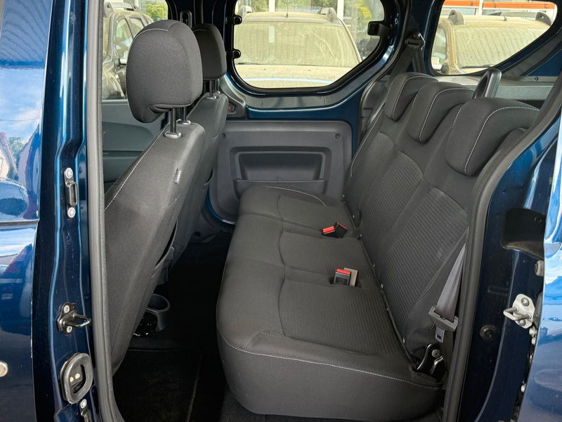 Dacia Dokker Comfort*1.Hand*Klima*TÜV NEU*2xSchiebetür — photo 12