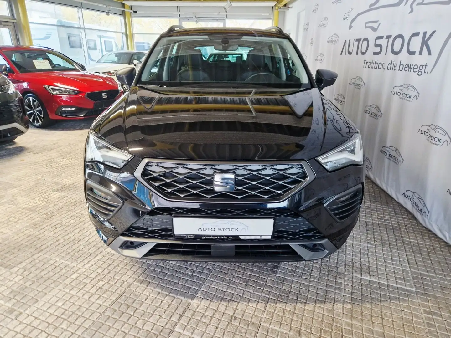 SEAT Ateca FR 1.5 TSI DSG LED PDC Sitzheiz. Full Link Schwarz - 2