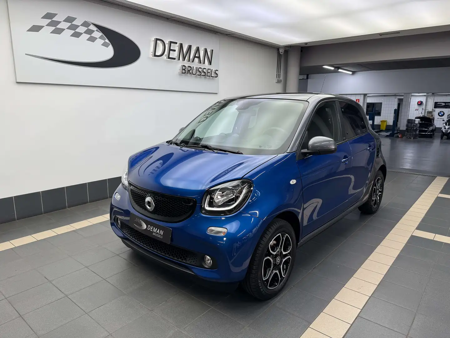 smart forFour Auto 90 Ch *Toit Pano* Bleu - 1