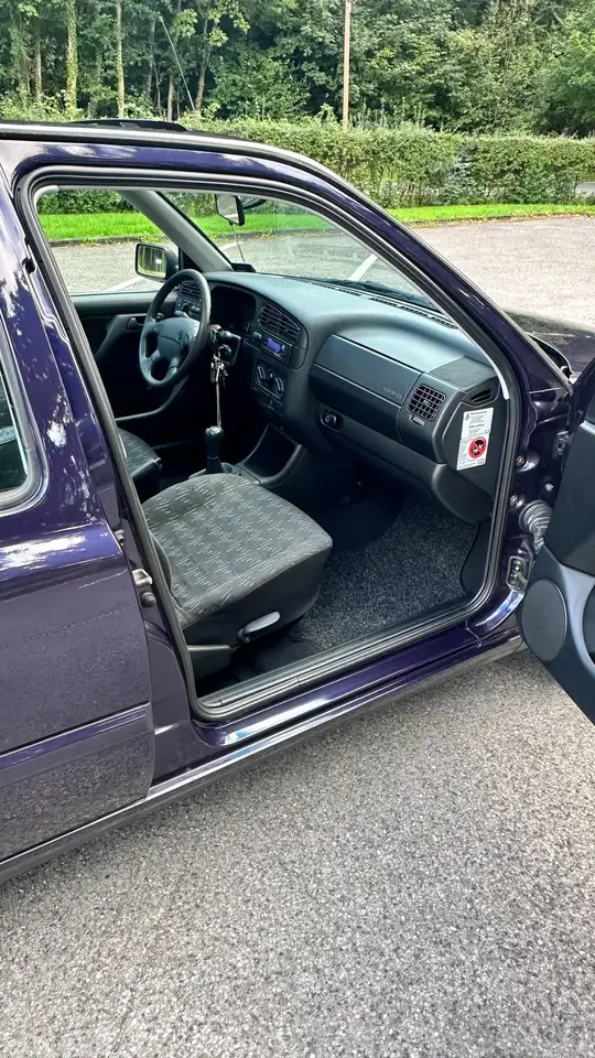 Volkswagen Golf 1.6 Family, foto 10