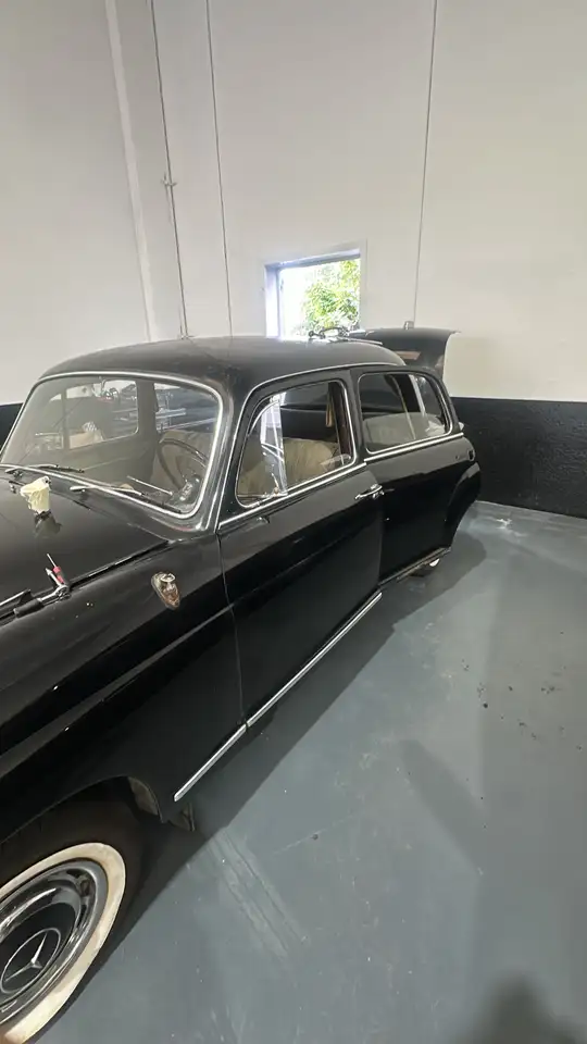 Mercedes-Benz 190 PONTON BAULETTO, foto 2