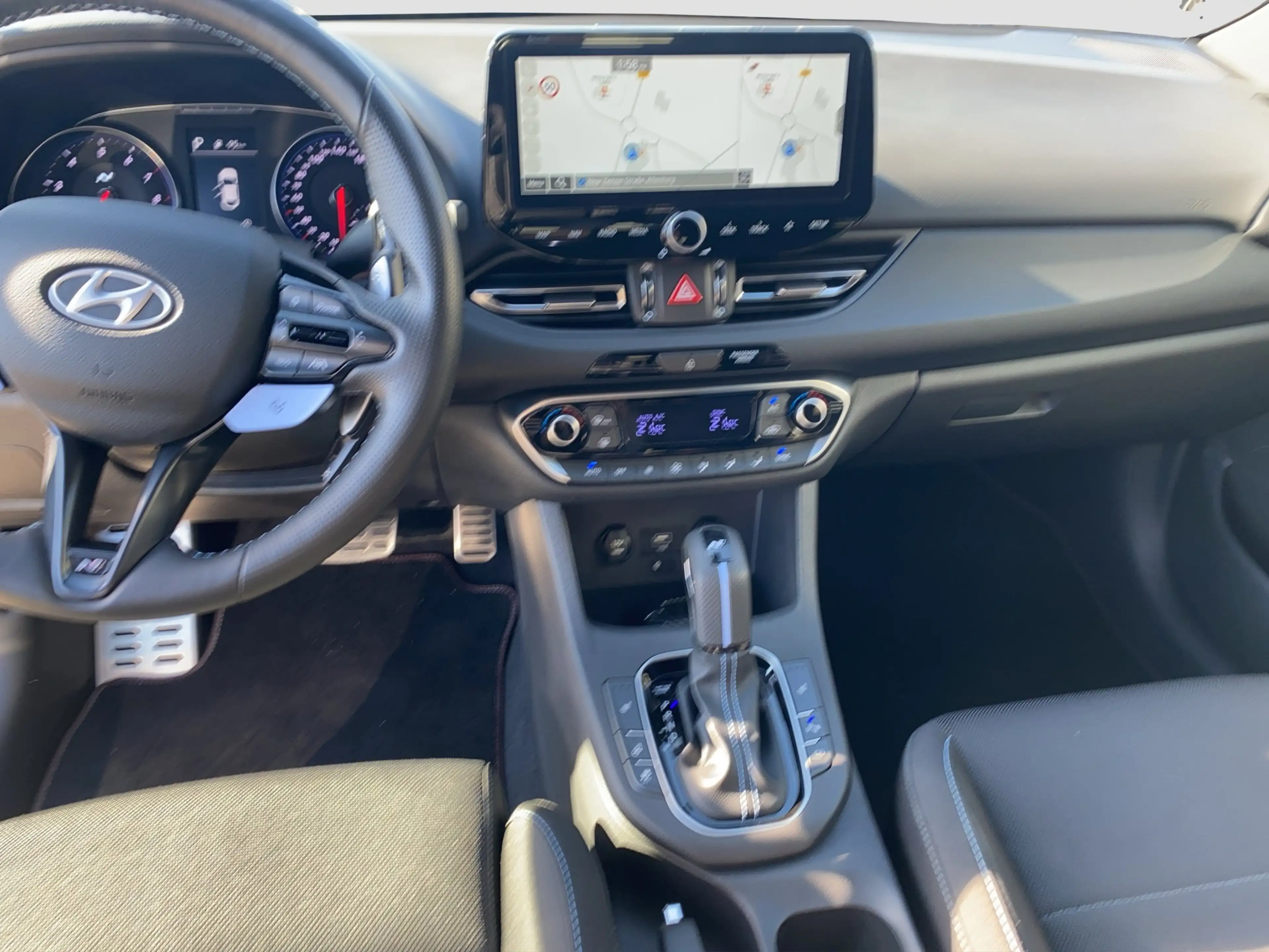 Hyundai i30 N LED Navi RFK Sportsitz KeyLess PDC Carplay — photo 13