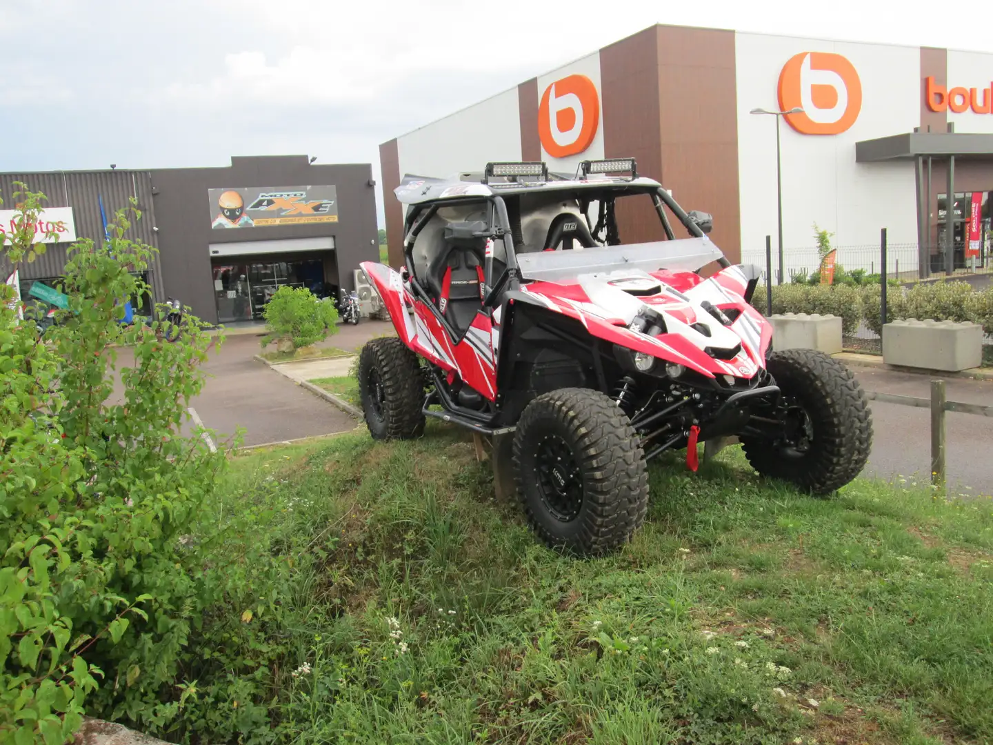 Yamaha Rouge - 2