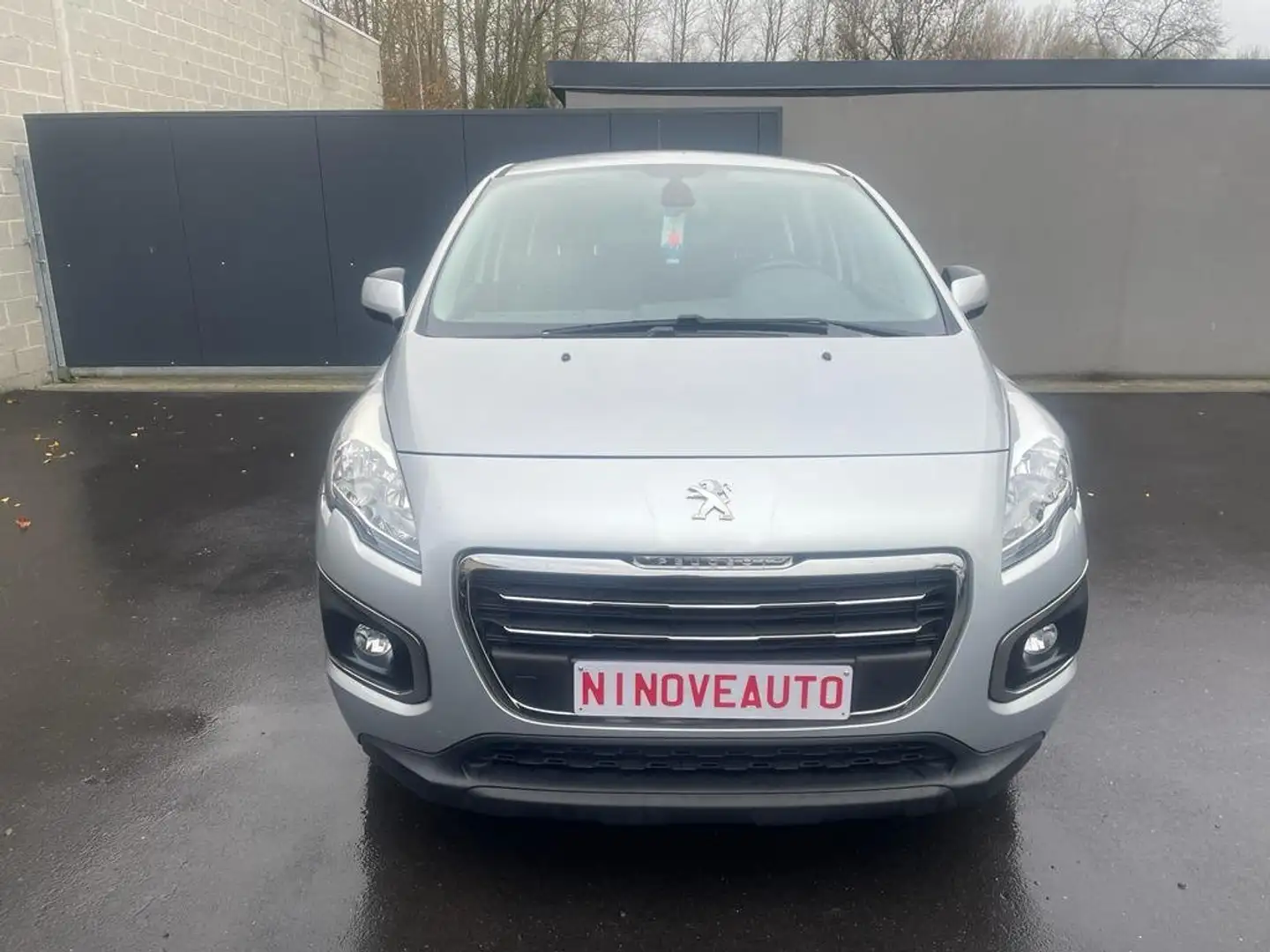 Peugeot 3008 1.6d HDi Allure*NAV BLUETH AIRCO PARKSENSOR Grijs - 2