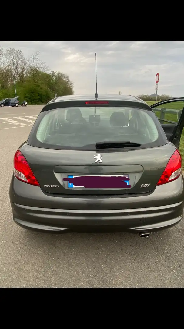 Peugeot 207 207 1.6 HDi 92ch FAP Active Noir - 2