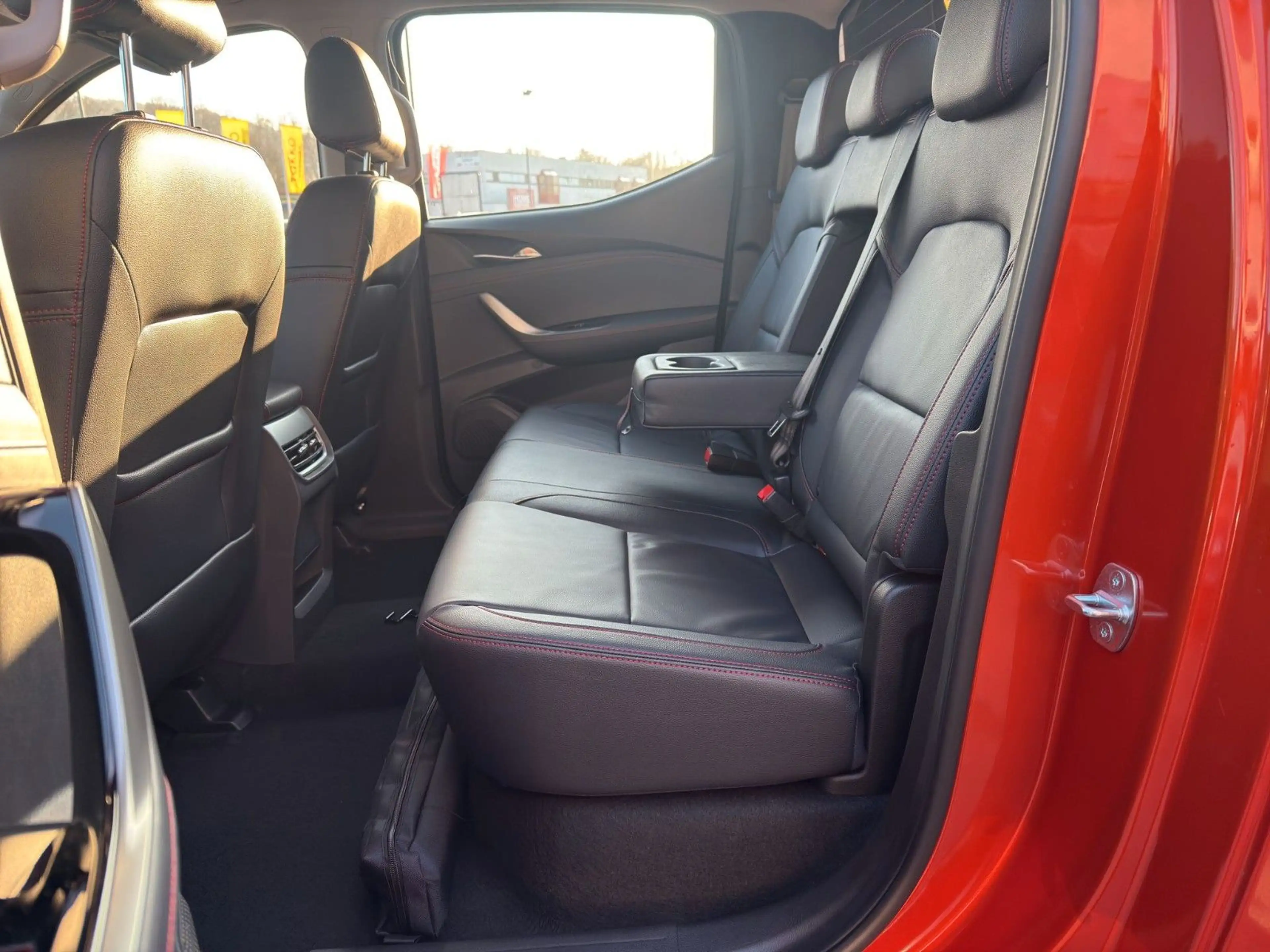 Maxus T60 MAX  158 kW 2.0 TDCi 4WD Luxury 360° Kamera — photo 16