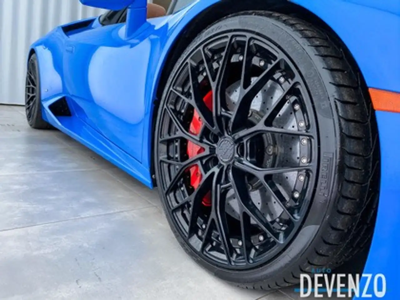 Lamborghini Huracán снимка Lamborghini Huracán